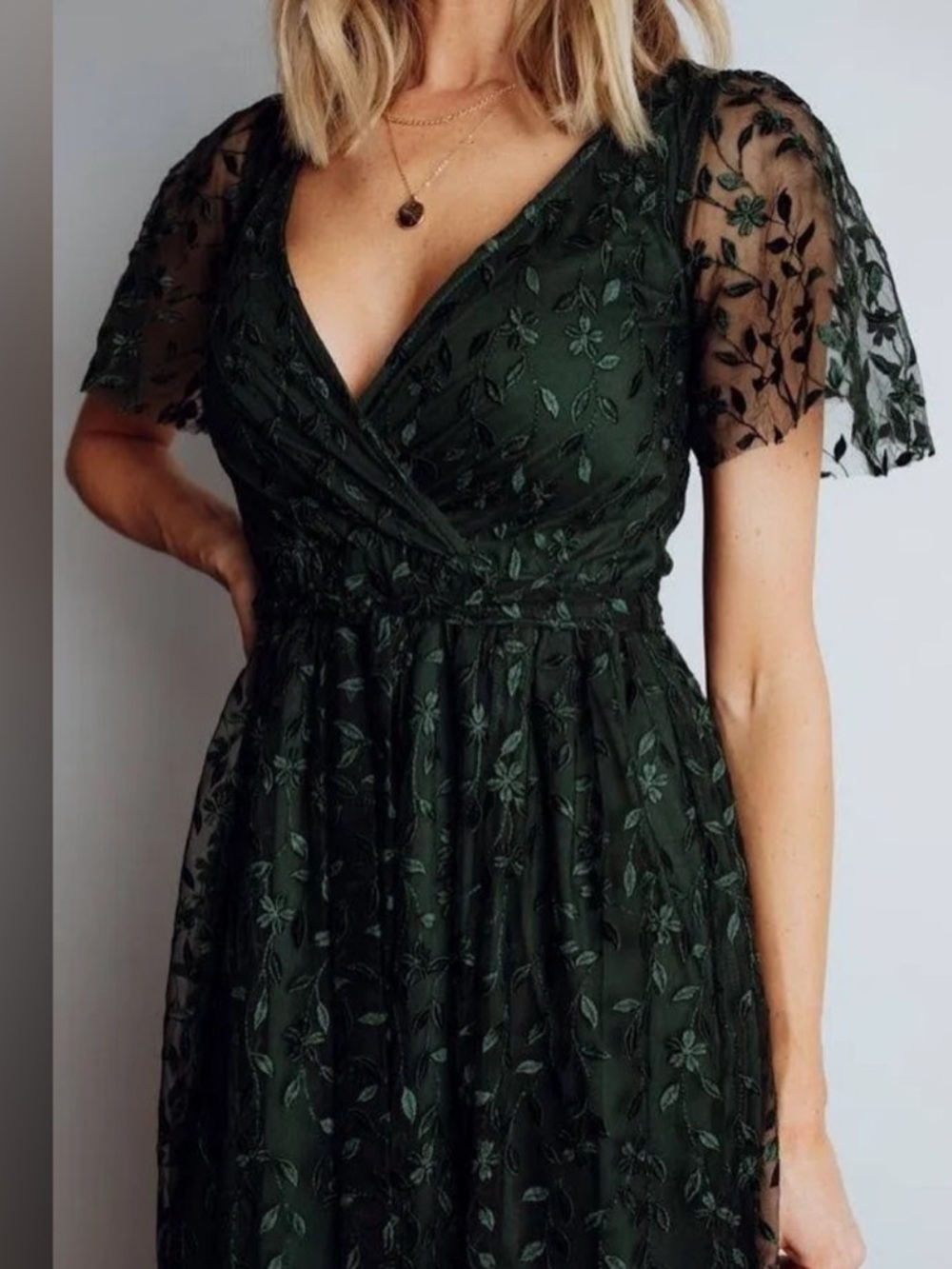 Baltic Born Forest Green Lace Maxi Dress with V-Neck - Picture 4 of 7